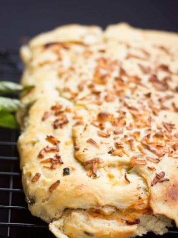 Baked pizza bread served straight out of the oven