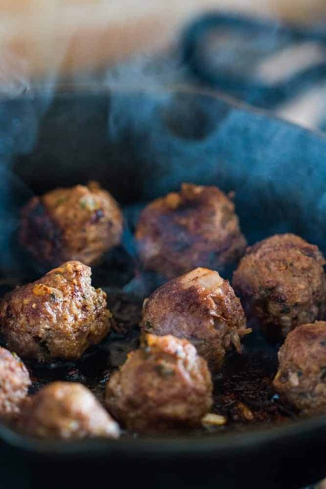Think Indian food is difficult? This one pot mutton (lamb) kofta curry is super easy and made by forming spiced mutton keema (mince) into meatballs and simmering in a delicious gravy. A few simple ingredients is all it takes to make this easy curry in a hurry!