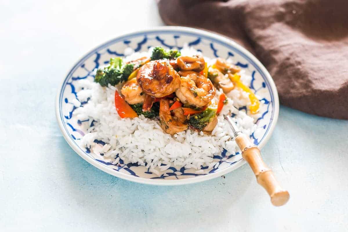 Healthy Teriyaki Shrimp Broccoli Stir Fry is ready in 30 minutes and is an easy asian recipe when you want dinner quickly.