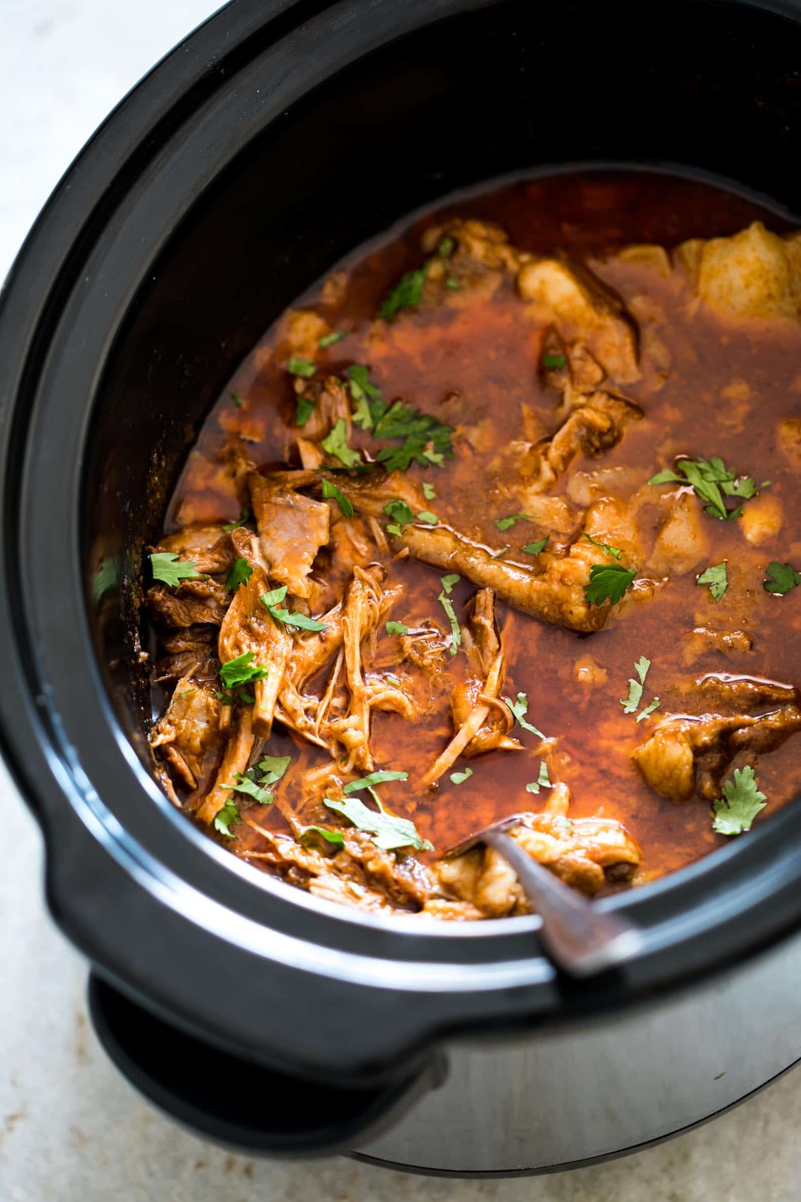 This slow cooker Chipotle BBQ Pulled Pork has all the right flavors - smoky, spicy and insanely delicious. Perfect for tacos, burritos with just 5 minutes of prep.