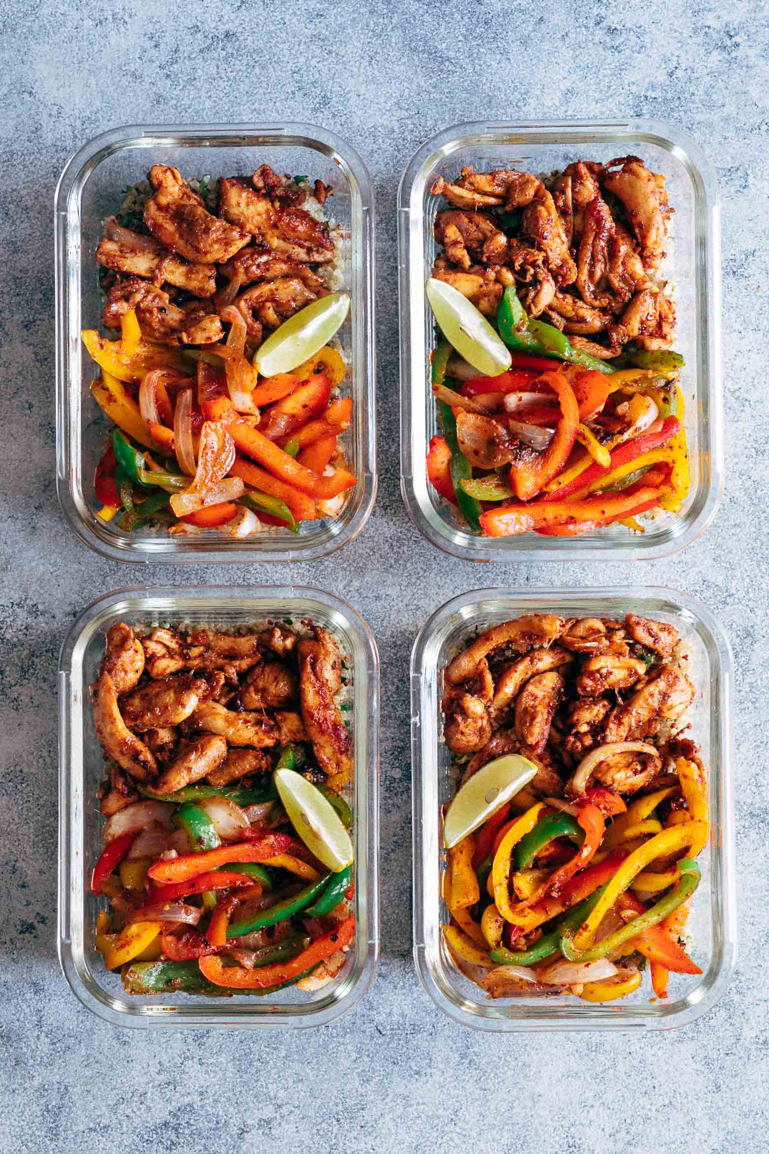 Chicken Fajita Meal Prep Lunch Bowls are teamed with cilantro lime quinoa and is a healthy, tasty, fast recipe to make lunch prep for weekdays super easy!