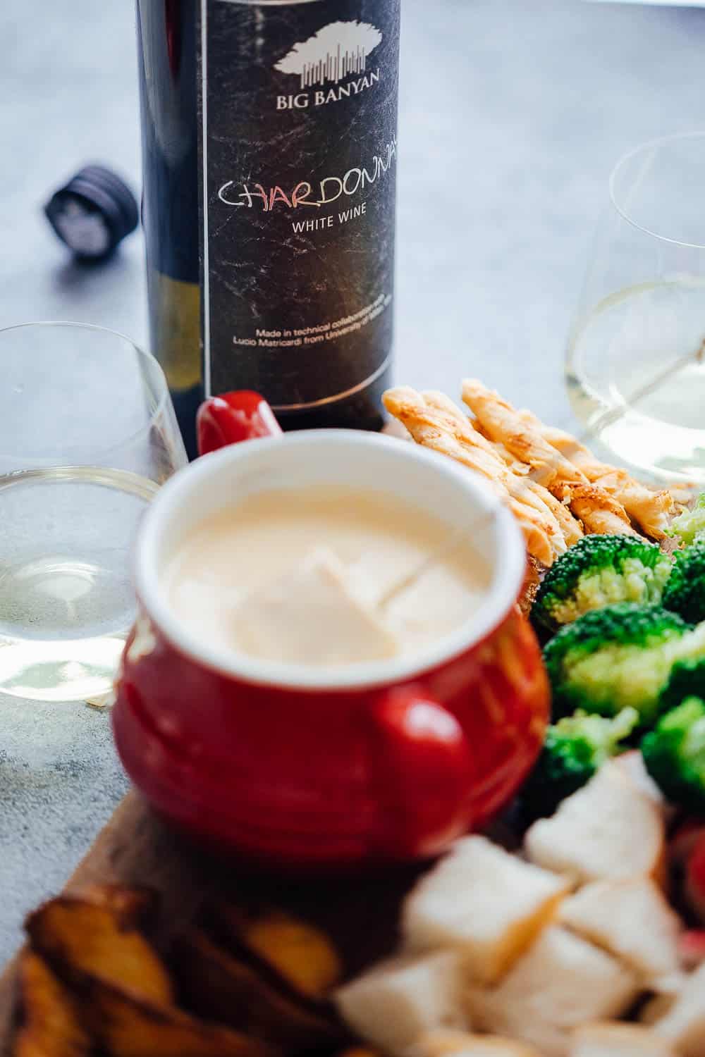 Serve up Easy cheese fondue with White Wine