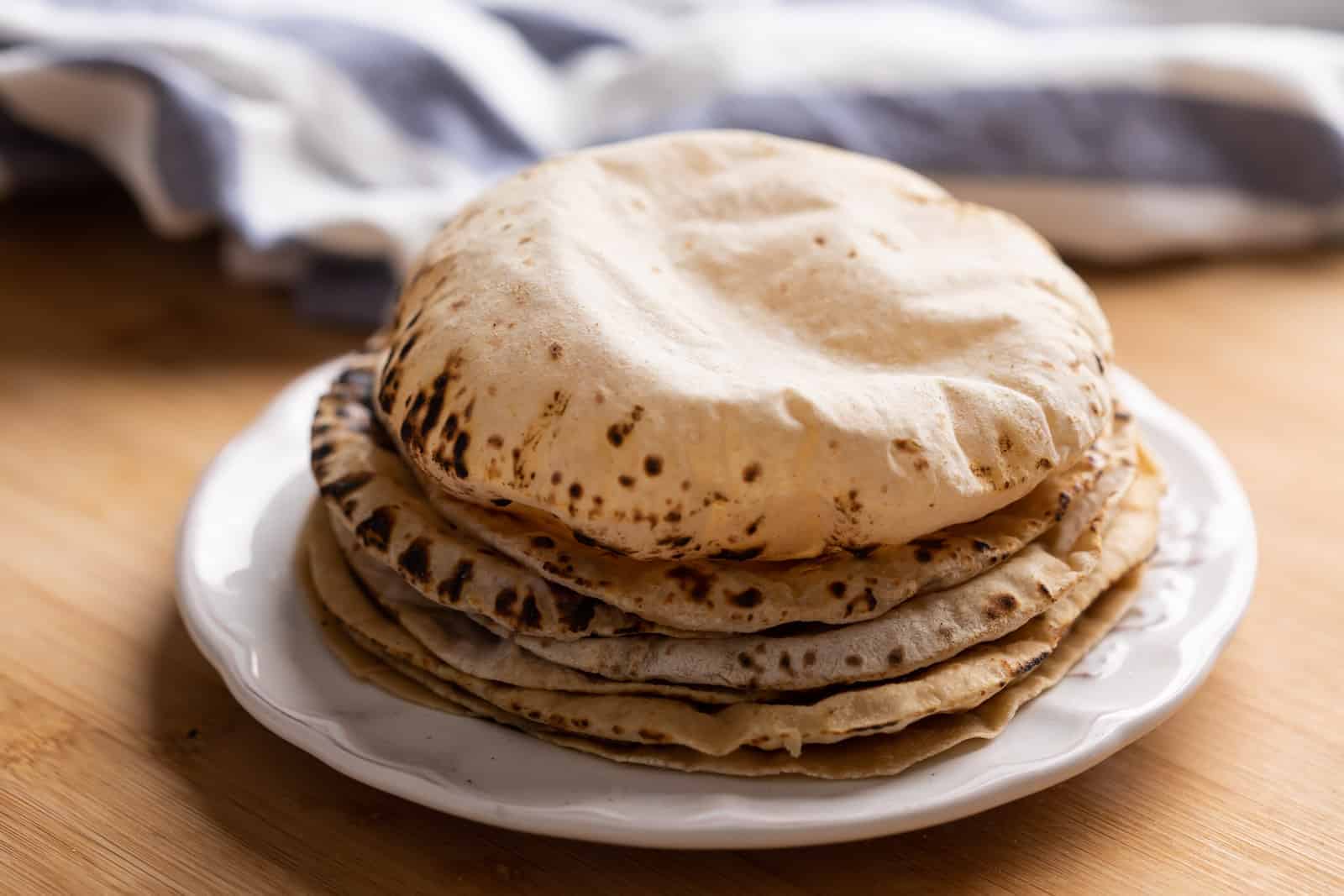 https://myfoodstory.com/wp-content/uploads/2020/04/Soft-Rotis-How-to-make-them-at-home-4.jpg