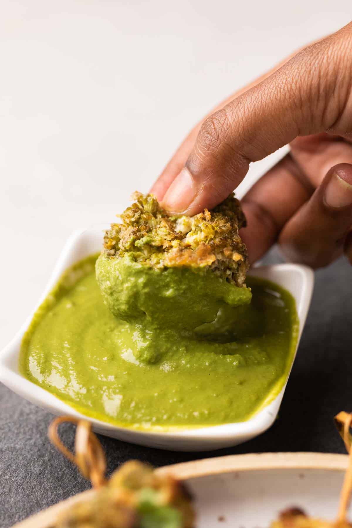 malai broccoli dipped in green chutney