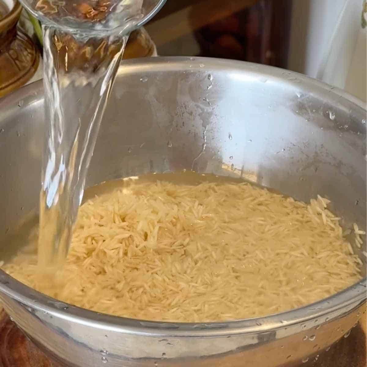 mushroom biryani step 1 - prepping rice